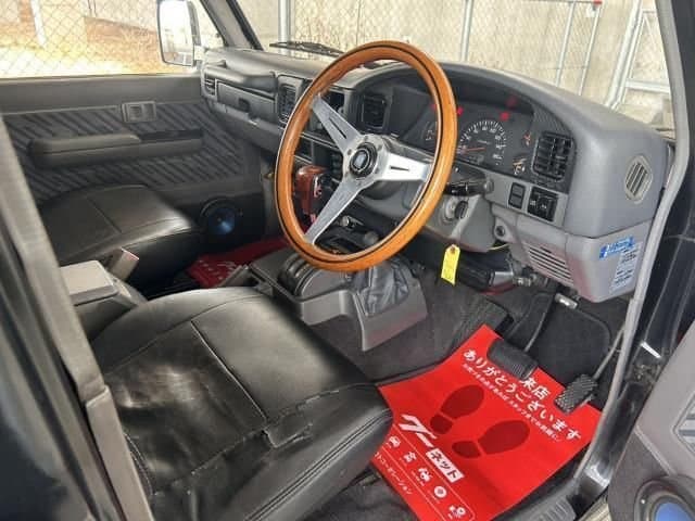 1994 Toyota Land Cruiser Prado JDM car for sale — photo 2 of 9