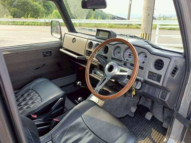 1997 Suzuki Jimny JDM car for sale — photo 10 of 10
