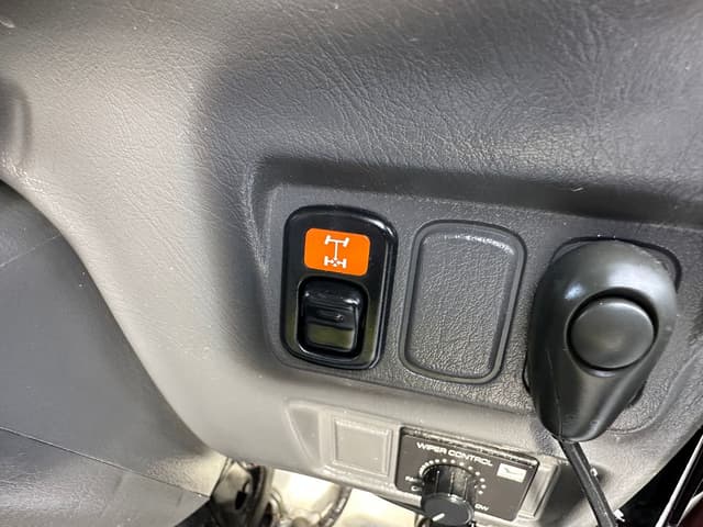 1995 Daihatsu Hijet JDM car for sale — photo 19 of 20