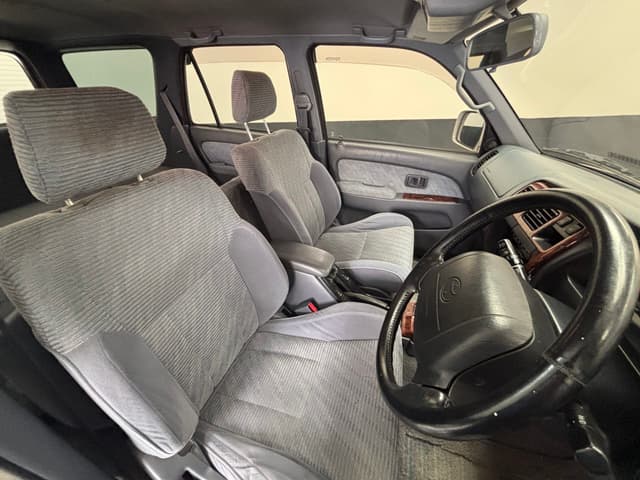 1997 Toyota Hilux Surf JDM car for sale — photo 10 of 25