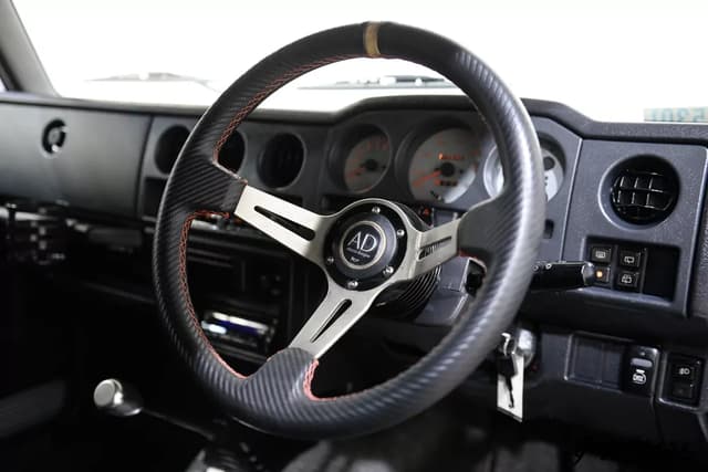 1995 Suzuki Jimny JDM car for sale — photo 12 of 25