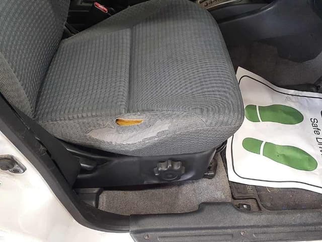 1999 Mitsubishi Pajero JDM car for sale — photo 7 of 8