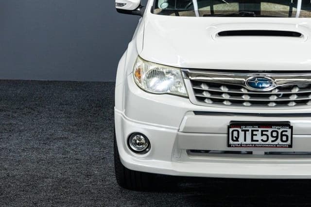 2011 Subaru Forester JDM car for sale — photo 7 of 20