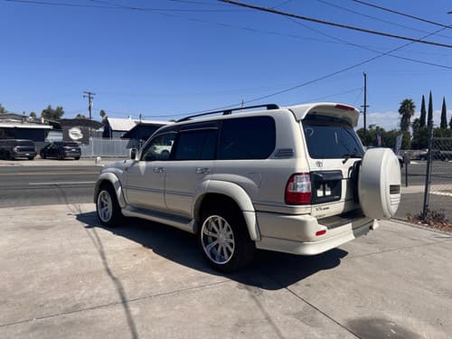 1999 Toyota Land Cruiser JDM car for sale — photo 4 of 8