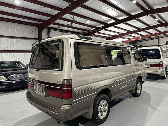 1994 Toyota HiAce JDM car for sale — photo 6 of 16