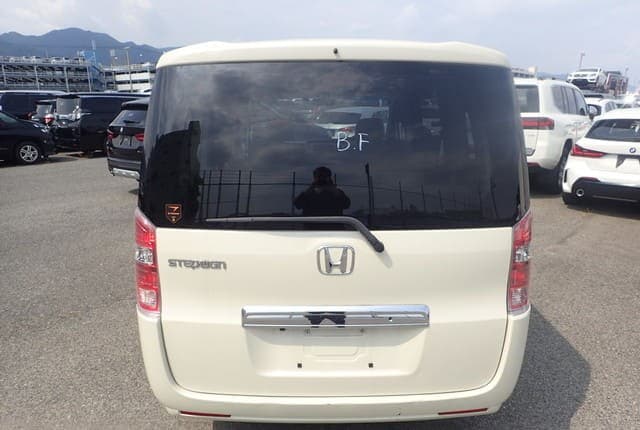 2010 Honda JDM car for sale — photo 4 of 25