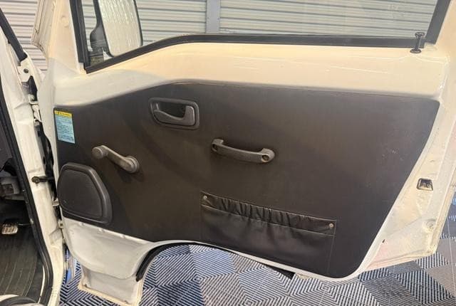 2004 Subaru Sambar JDM car for sale — photo 8 of 20