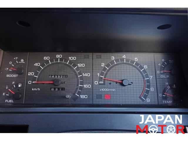 1987 Nissan Skyline JDM car for sale — photo 7 of 10