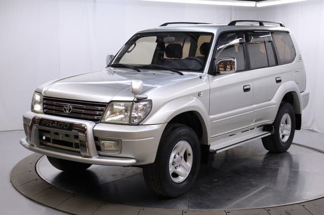 1999 Toyota Land Cruiser JDM car for sale — photo 2 of 25