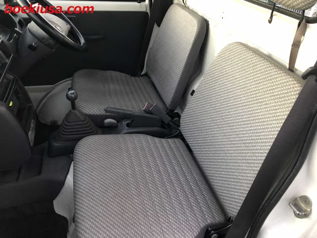 1999 Daihatsu Hijet JDM car for sale — photo 10 of 22