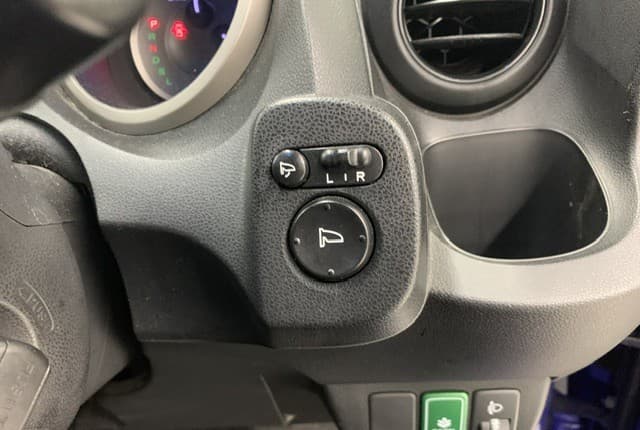 2012 Honda Fit JDM car for sale — photo 14 of 25