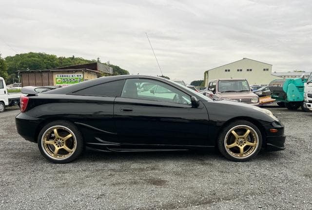 2003 Toyota Celica JDM car for sale — photo 4 of 25
