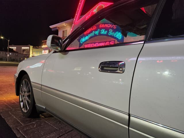 1999 Toyota Crown JDM car for sale — photo 14 of 24