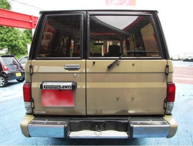 1991 Toyota Land Cruiser Prado JDM car for sale — photo 2 of 25