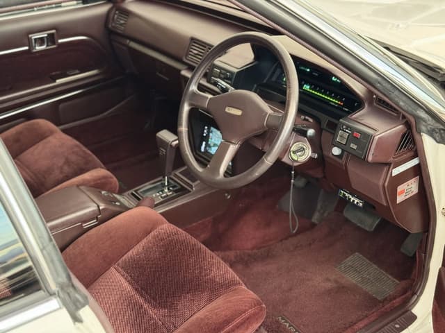1986 Toyota Mark II JDM car for sale — photo 17 of 25