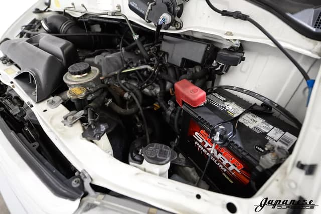 1998 Toyota HiAce JDM car for sale — photo 25 of 25