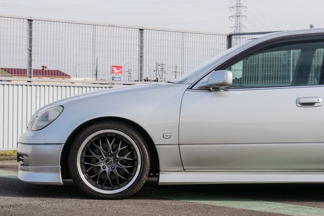 1999 Toyota Aristo JDM car for sale — photo 12 of 25