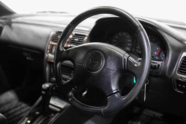 1996 Subaru Legacy JDM car for sale — photo 12 of 25
