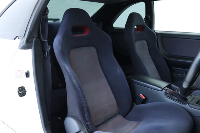1997 Nissan Skyline JDM car for sale — photo 9 of 25