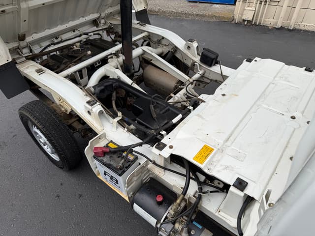 1999 Daihatsu Hijet JDM car for sale — photo 19 of 25