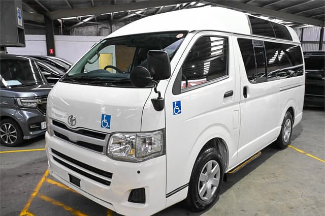 2012 Toyota HiAce JDM car for sale — photo 19 of 25