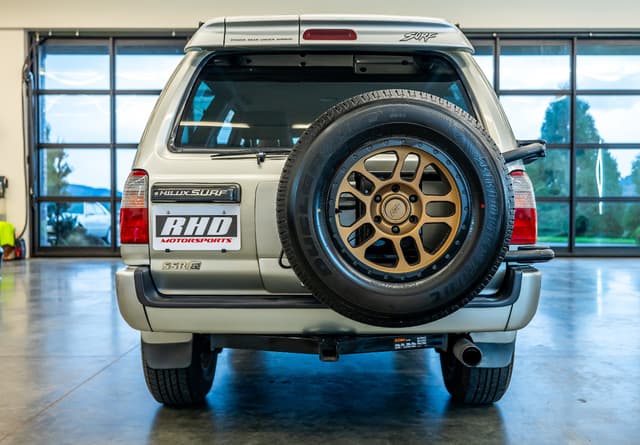 1998 Toyota Hilux Surf JDM car for sale — photo 6 of 24