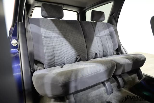 1997 Toyota Hilux JDM car for sale — photo 17 of 25