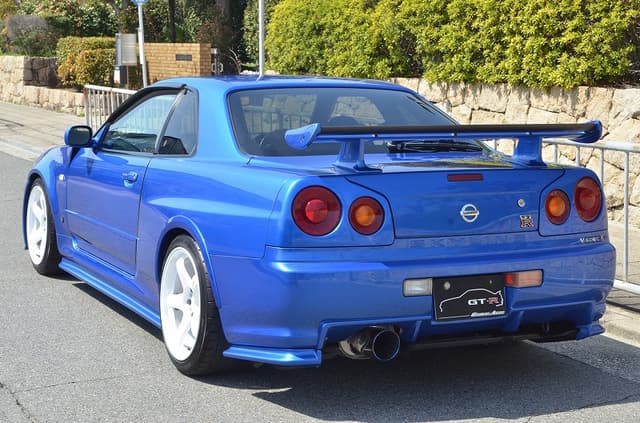 2001 Nissan Skyline JDM car for sale — photo 4 of 11