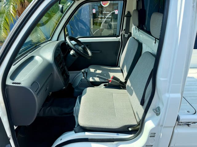 1998 Daihatsu Hijet JDM car for sale — photo 9 of 16