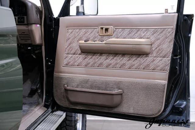 1995 Toyota Land Cruiser JDM car for sale — photo 19 of 25