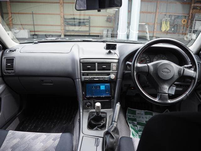 1999 Nissan Skyline JDM car for sale — photo 2 of 20