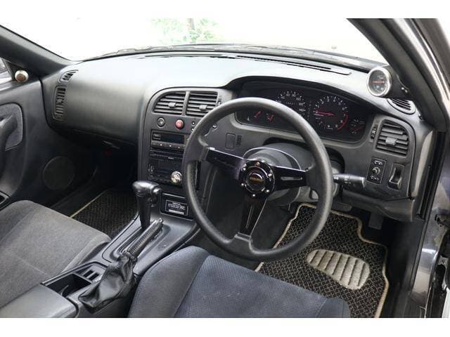 1993 Nissan Skyline JDM car for sale — photo 3 of 16