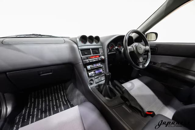 1998 Nissan Skyline JDM car for sale — photo 9 of 25
