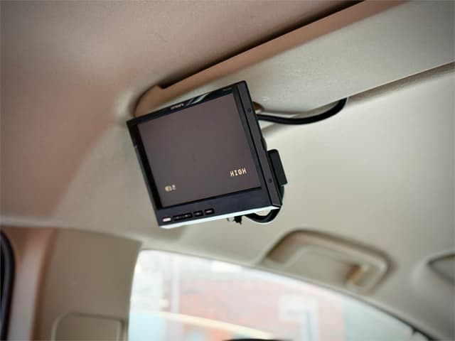 2010 Mitsubishi Delica JDM car for sale — photo 24 of 25