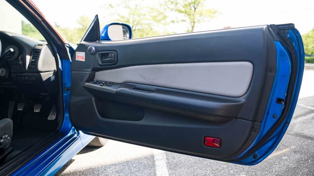2001 Nissan Skyline JDM car for sale — photo 17 of 24