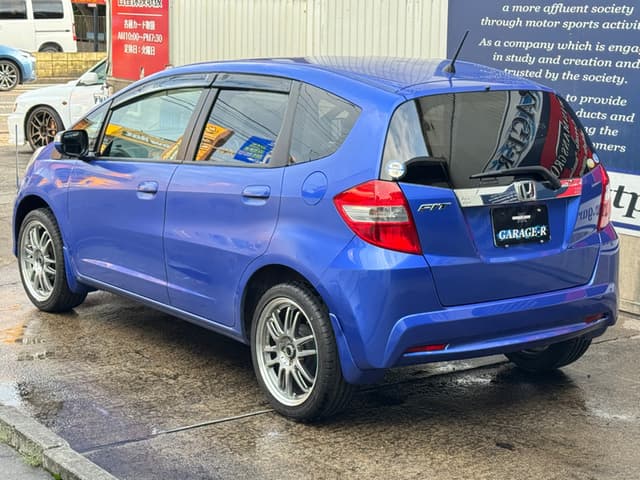 2011 Honda Fit JDM car for sale — photo 15 of 25