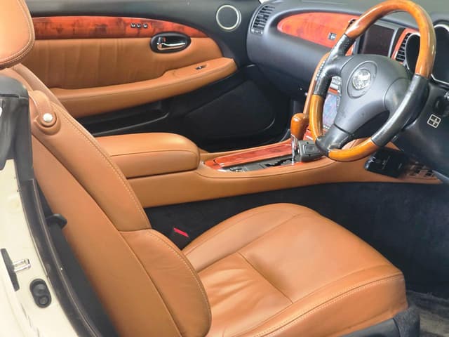 2001 Toyota Soarer JDM car for sale — photo 20 of 25