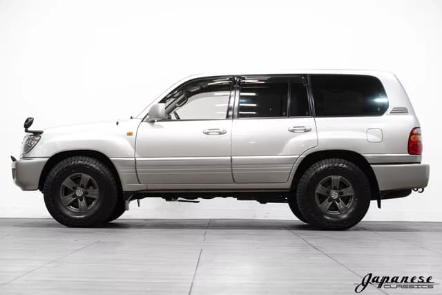 2000 Toyota Land Cruiser JDM car for sale — photo 4 of 25
