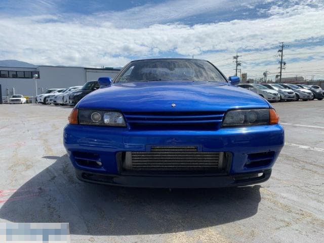 1992 Nissan Skyline JDM car for sale — photo 8 of 26