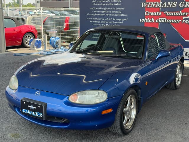 1999 Mazda Roadster (Eunos Roadster / MX-5) JDM car for sale — photo 24 of 25