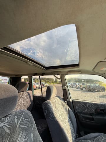 2000 Mitsubishi Pajero JDM car for sale — photo 13 of 14
