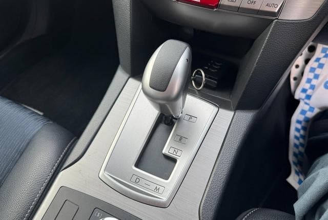 2011 Subaru Legacy JDM car for sale — photo 19 of 25