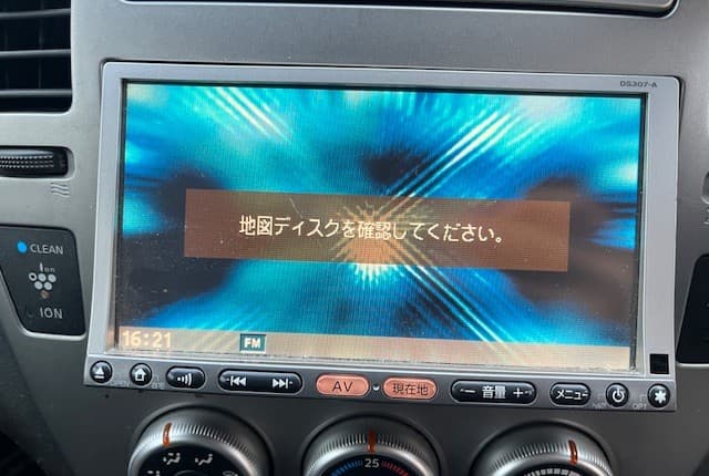 2008 Nissan Bluebird JDM car for sale — photo 8 of 25