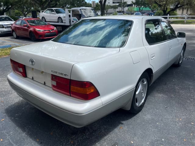 1998 Toyota Celsior JDM car for sale — photo 7 of 17