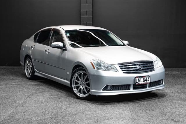 2006 Nissan Fuga JDM car for sale — photo 9 of 17
