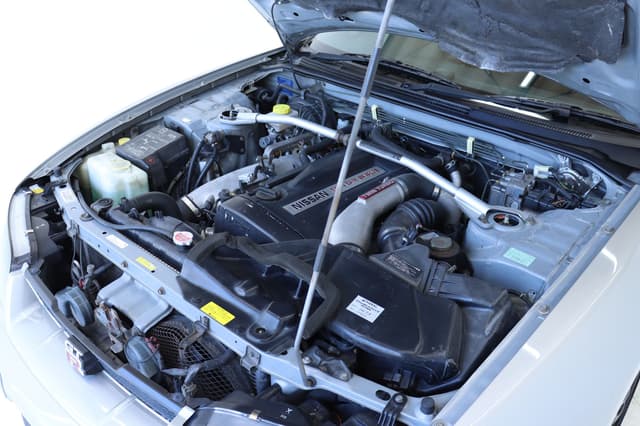 1997 Nissan Skyline JDM car for sale — photo 2 of 25