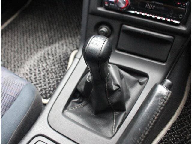 1997 Nissan Skyline JDM car for sale — photo 6 of 12