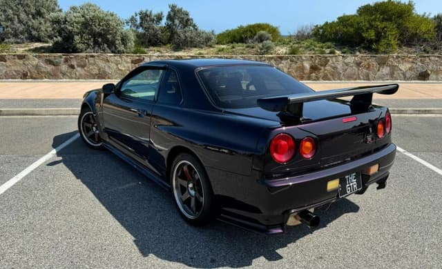 1999 Nissan Skyline JDM car for sale — photo 6 of 10