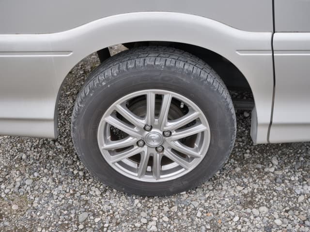 2001 Daihatsu Atrai JDM car for sale — photo 21 of 25
