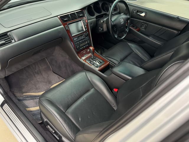 1998 Honda Legend JDM car for sale — photo 17 of 24